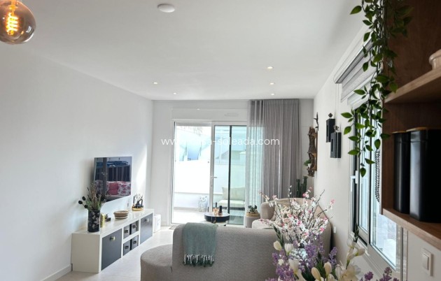 Reventa - Apartamento / piso - Pilar de la Horadada