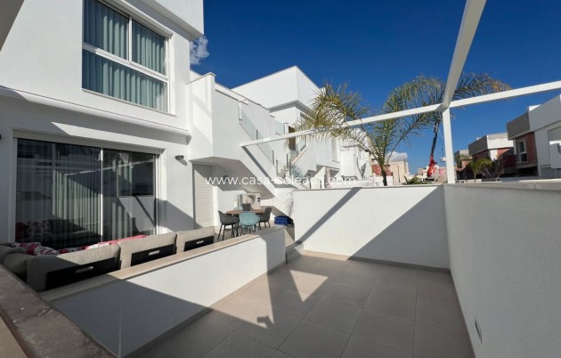 Reventa - Apartamento / piso - Pilar de la Horadada