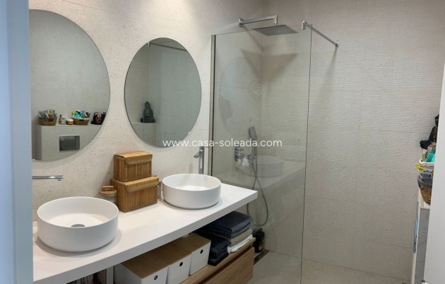 Reventa - Apartamento / piso - Pilar de la Horadada