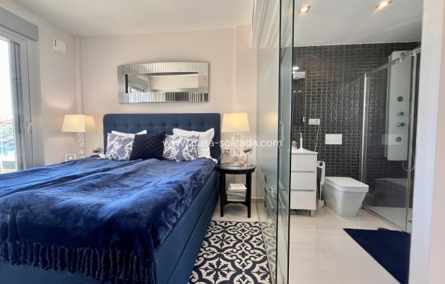 Herverkoop - Villa - Dehesa De Campoamor - Costa Blanca
