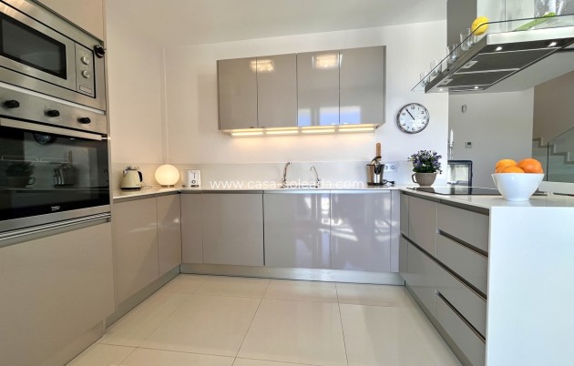 Herverkoop - Villa - Dehesa De Campoamor - Costa Blanca