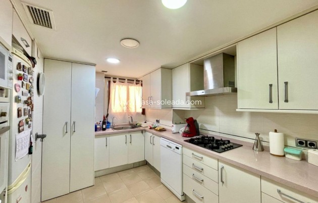 Herverkoop - Appartement / flat - Benidorm - Costa Blanca