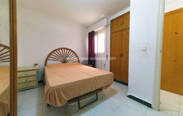 Wiederverkauf - Wohnung - Torrevieja - Playa del Cura