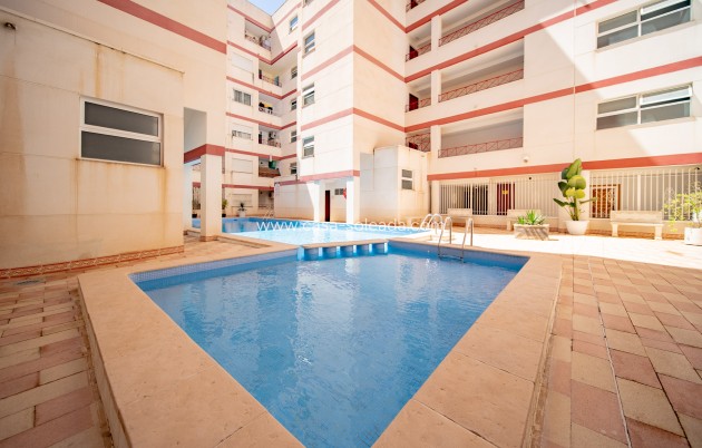 Herverkoop - Appartement / flat - Torrevieja