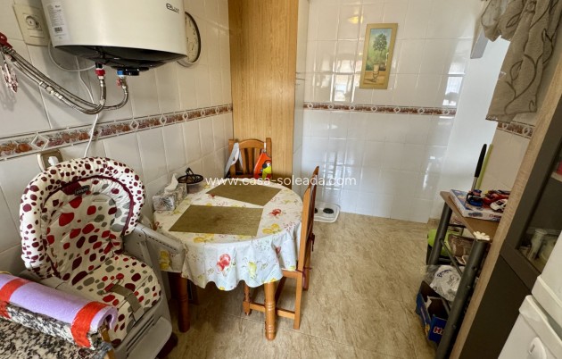 Herverkoop - Appartement / flat - Algorfa