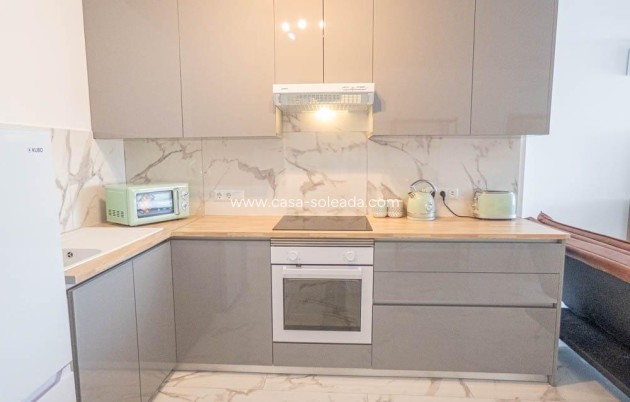 Herverkoop - Appartement / flat - Orihuela Costa - Villamartín