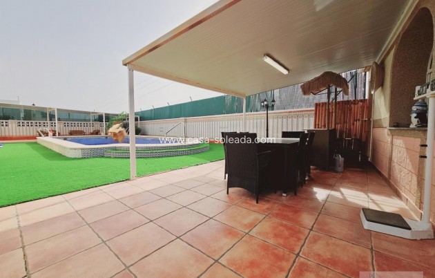 Herverkoop - Villa - Torrevieja - La Siesta