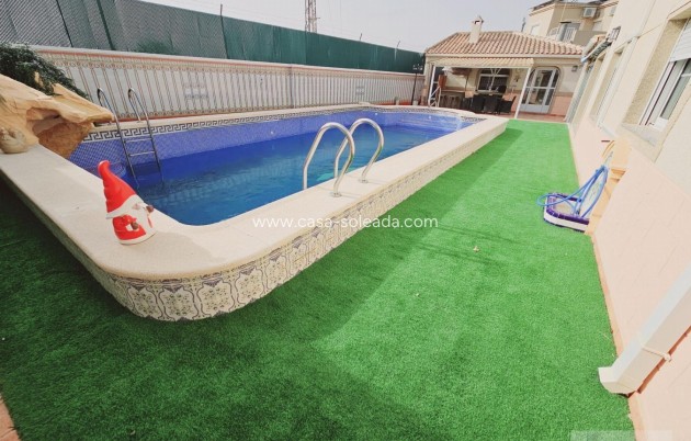 Herverkoop - Villa - Torrevieja - La Siesta