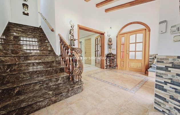 Herverkoop - Villa - Torrevieja - La Siesta