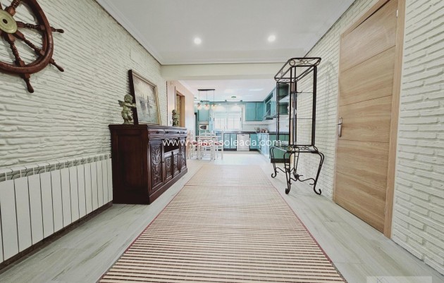 Herverkoop - Villa - Torrevieja - La Siesta