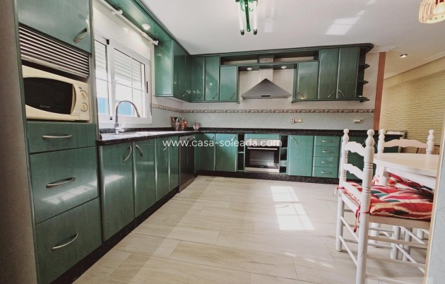 Herverkoop - Villa - Torrevieja - La Siesta