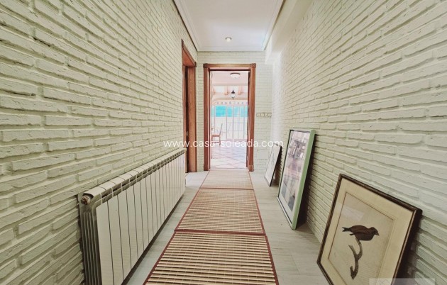 Herverkoop - Villa - Torrevieja - La Siesta