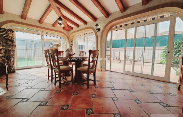 Herverkoop - Villa - Torrevieja - La Siesta
