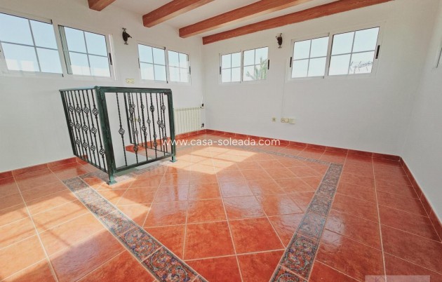 Herverkoop - Villa - Torrevieja - La Siesta