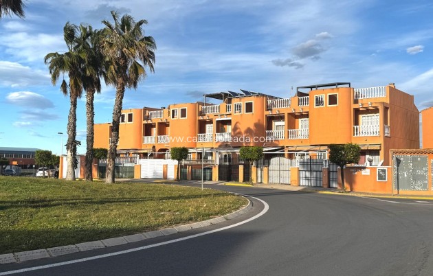 Herverkoop - Herenhuis - Torrevieja - La Siesta