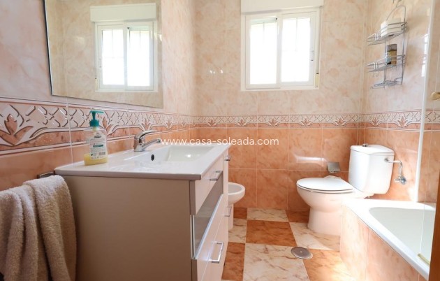 Wiederverkauf - Wohnung - Orihuela Costa - Lomas de Cabo Roig