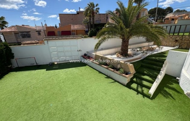 Resale - Villa - Torrevieja - Costa Blanca