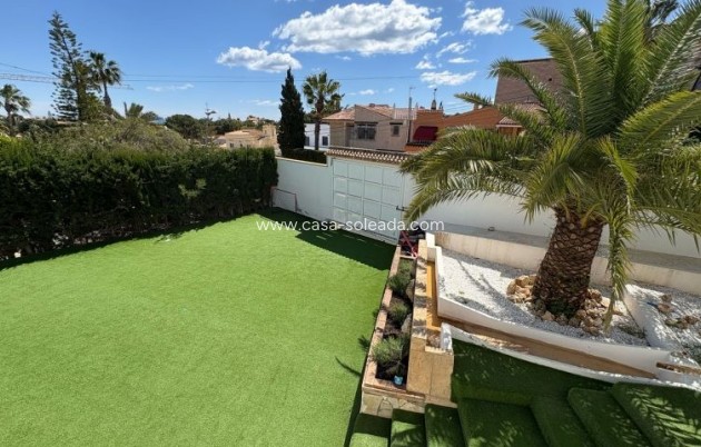Resale - Villa - Torrevieja - Costa Blanca