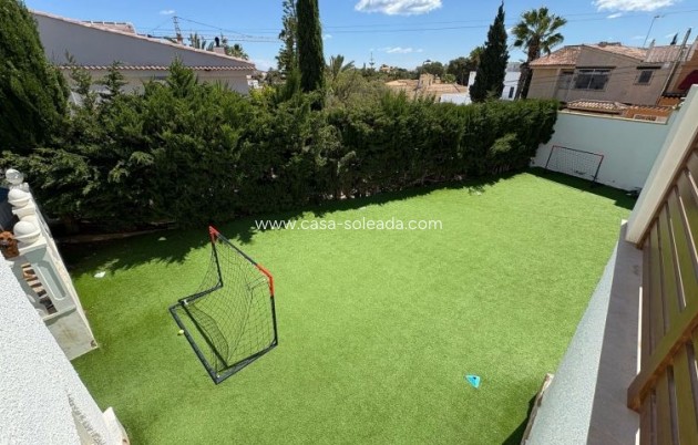 Resale - Villa - Torrevieja - Costa Blanca