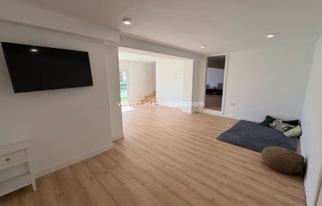 Resale - Villa - Torrevieja - Costa Blanca