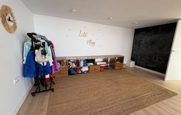 Resale - Villa - Torrevieja - Costa Blanca