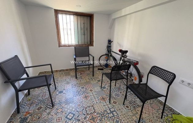 Resale - Villa - Torrevieja - Costa Blanca