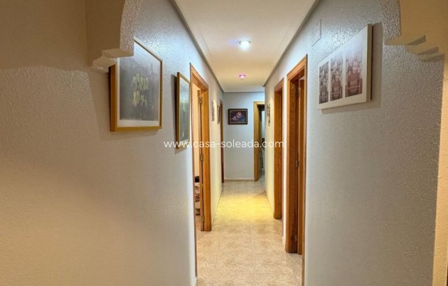 Resale - Apartment / flat - Torrevieja - Costa Blanca