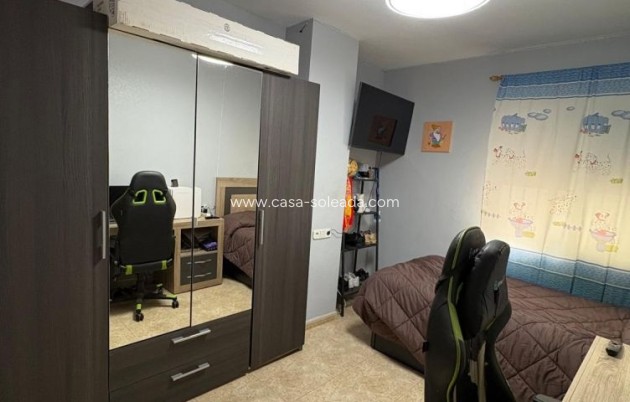 Resale - Apartment / flat - Torrevieja - Costa Blanca