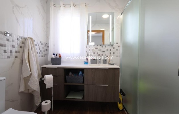 Herverkoop - Villa - Orihuela Costa - Costa Blanca