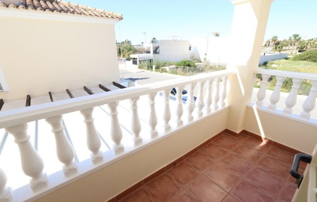 Herverkoop - Villa - Orihuela Costa - Costa Blanca