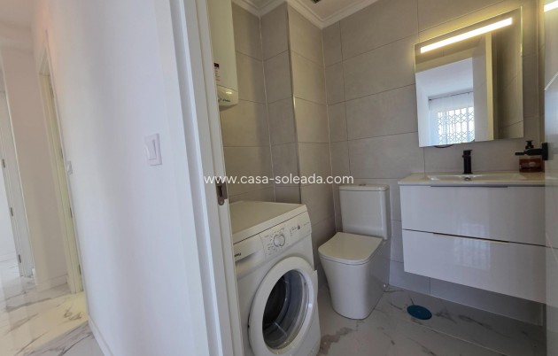 Herverkoop - Appartement / flat - Torrevieja - Punta Prima