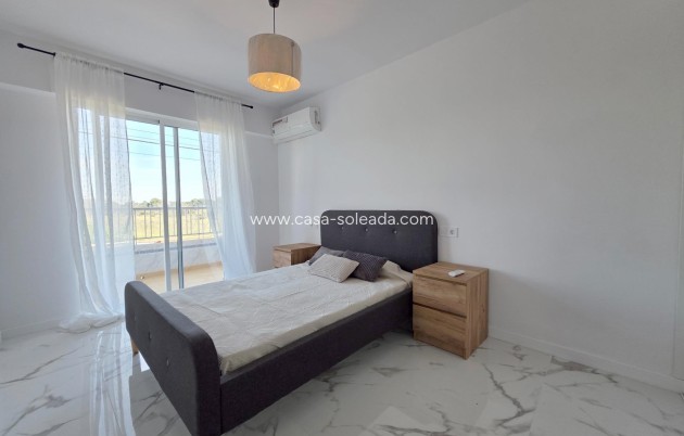 Herverkoop - Appartement / flat - Torrevieja - Punta Prima