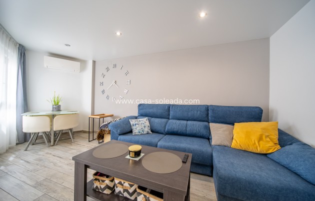 Reventa - Apartamento / piso - Torrevieja