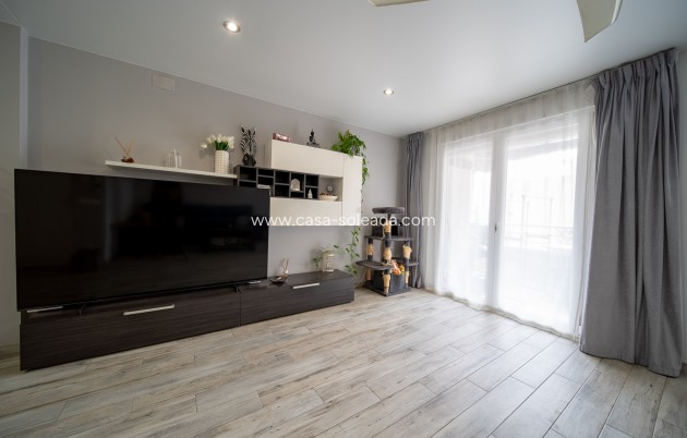 Reventa - Apartamento / piso - Torrevieja