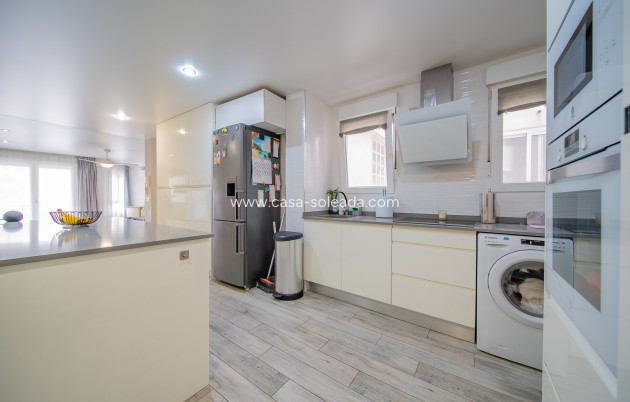Reventa - Apartamento / piso - Torrevieja