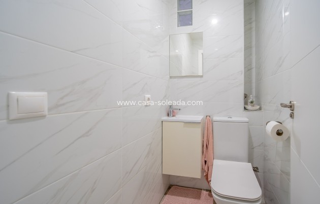 Reventa - Apartamento / piso - Torrevieja