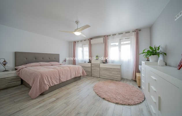 Reventa - Apartamento / piso - Torrevieja