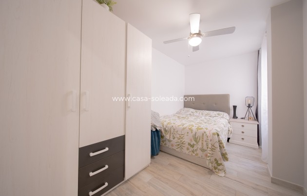 Reventa - Apartamento / piso - Torrevieja