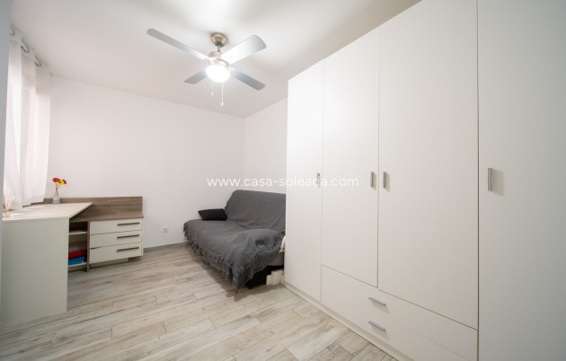 Reventa - Apartamento / piso - Torrevieja