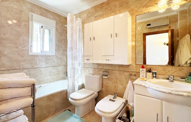 Wiederverkauf - Villa - Guardamar del Segura - Costa Blanca