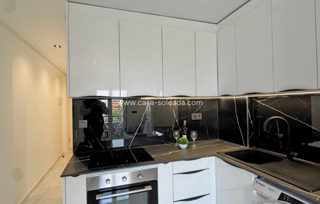 Herverkoop - Appartement / flat - Torrevieja - Costa Blanca