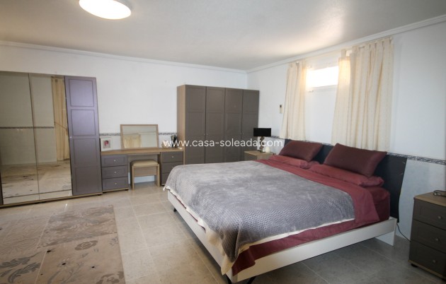 Herverkoop - Villa - Orihuela Costa - Costa Blanca