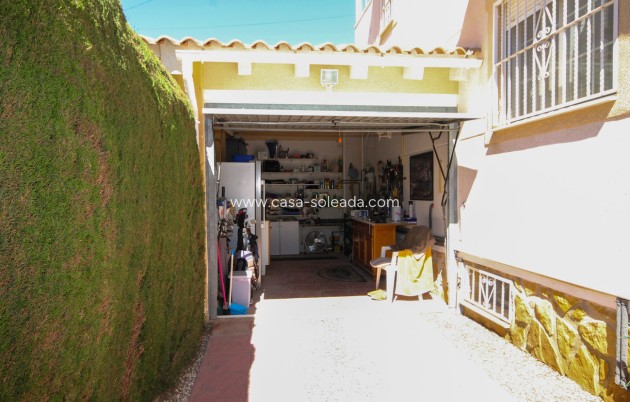 Herverkoop - Villa - Orihuela Costa - Costa Blanca