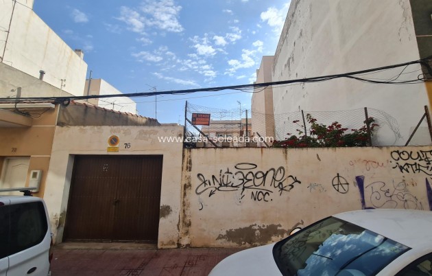 Herverkoop - Land - Torrevieja - Estacion Autobuses
