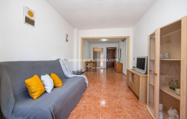 Herverkoop - Appartement / flat - Torrevieja - Playa De Los Naufragos