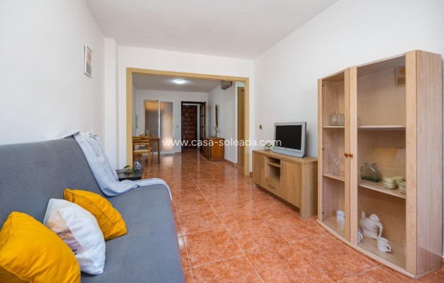 Herverkoop - Appartement / flat - Torrevieja - Playa De Los Naufragos