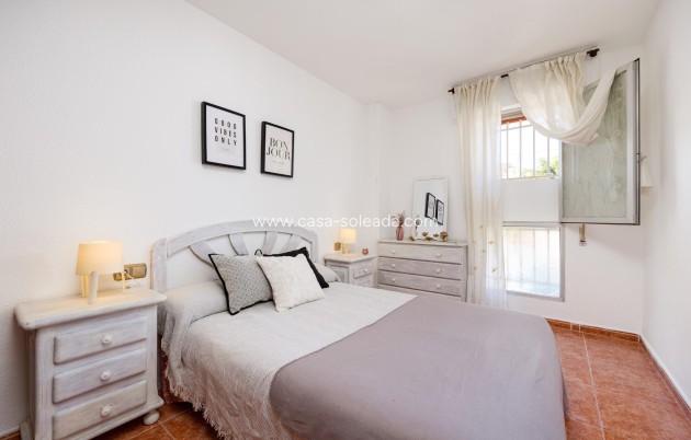 Herverkoop - Appartement / flat - Torrevieja - Playa De Los Naufragos