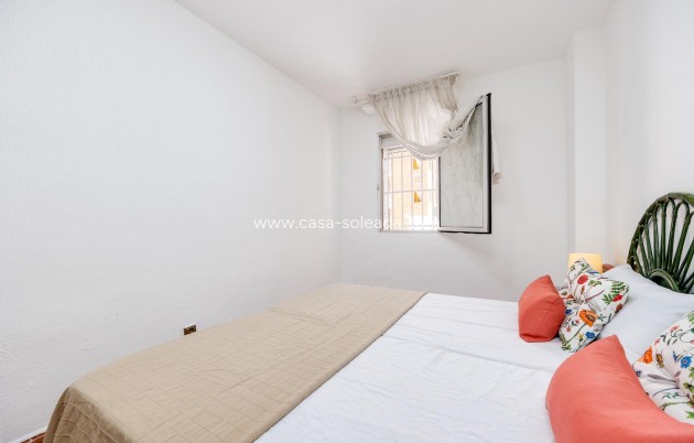 Herverkoop - Appartement / flat - Torrevieja - Playa De Los Naufragos