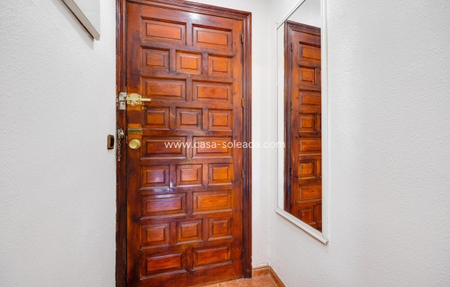 Herverkoop - Appartement / flat - Torrevieja - Playa De Los Naufragos