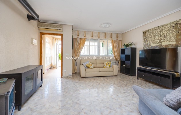 Herverkoop - Villa - Orihuela Costa - Villamartín